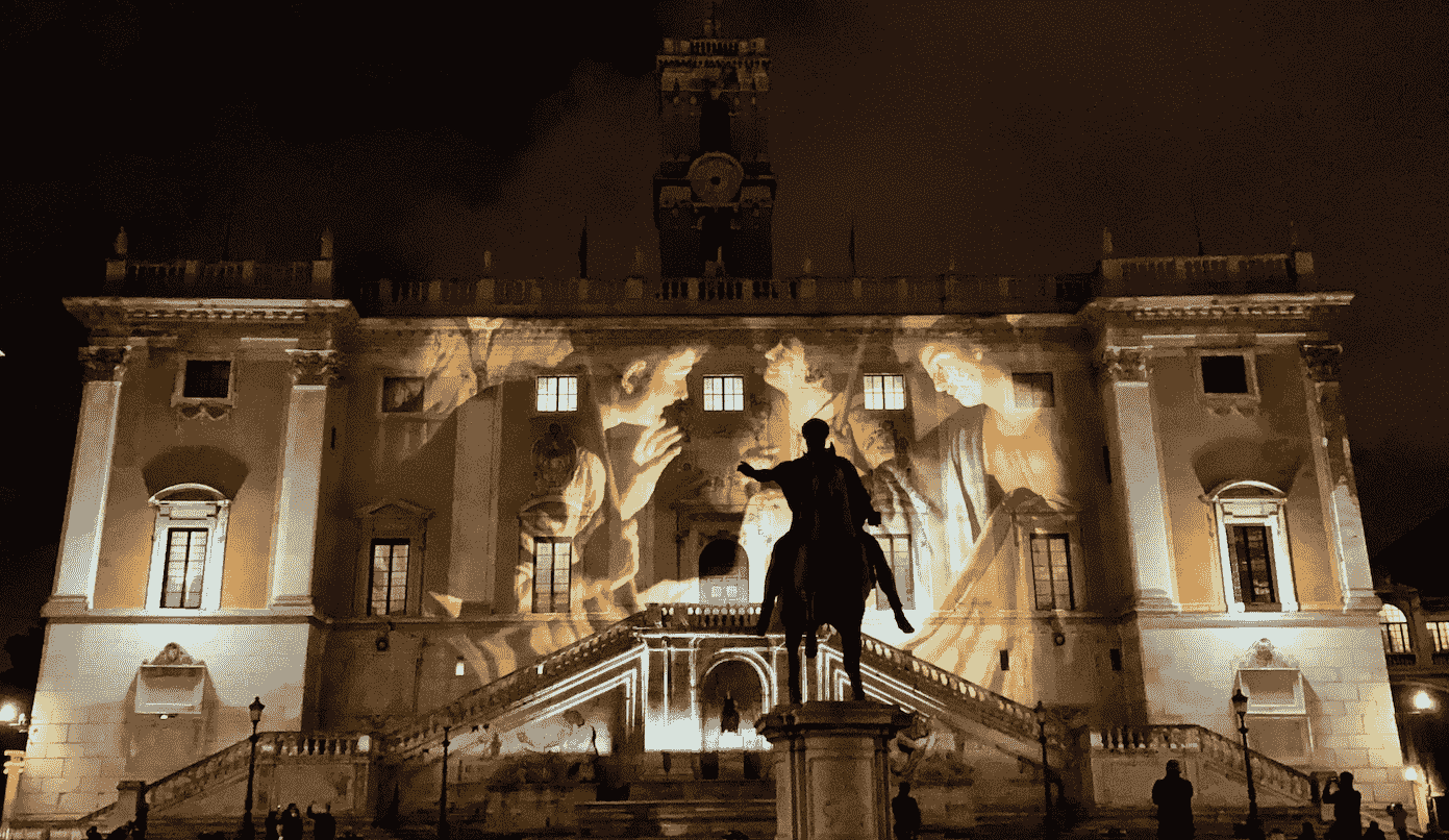 campidoglio roma palazzo senatorio si illumina con la magia del video mapping natale epifania