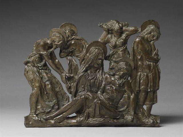 Crocifissione in bronzo di Donatello