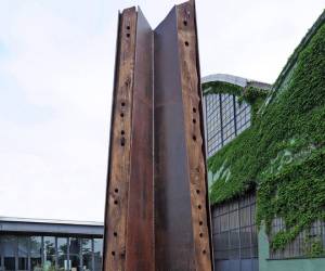 Obelisco di Maria Cristina Carlini
